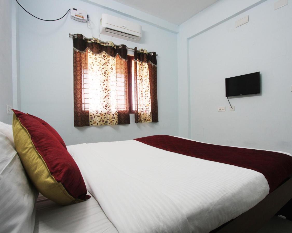 Lakshana Service Apartment - Big Temple 坦贾武尔 外观 照片