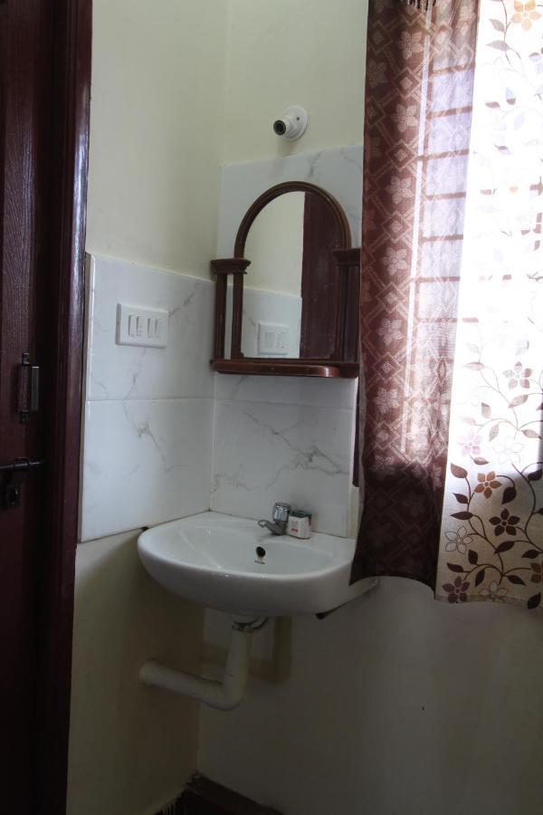 Lakshana Service Apartment - Big Temple 坦贾武尔 外观 照片