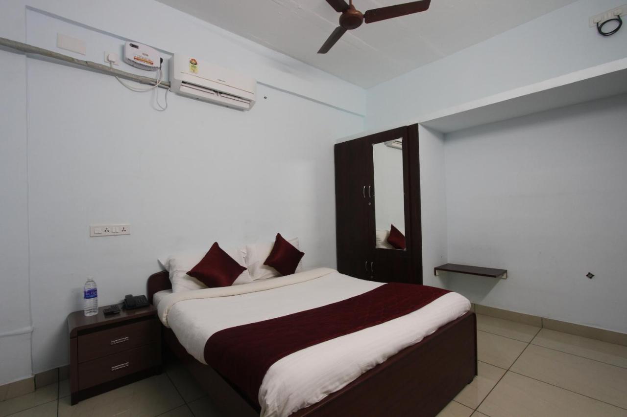 Lakshana Service Apartment - Big Temple 坦贾武尔 外观 照片