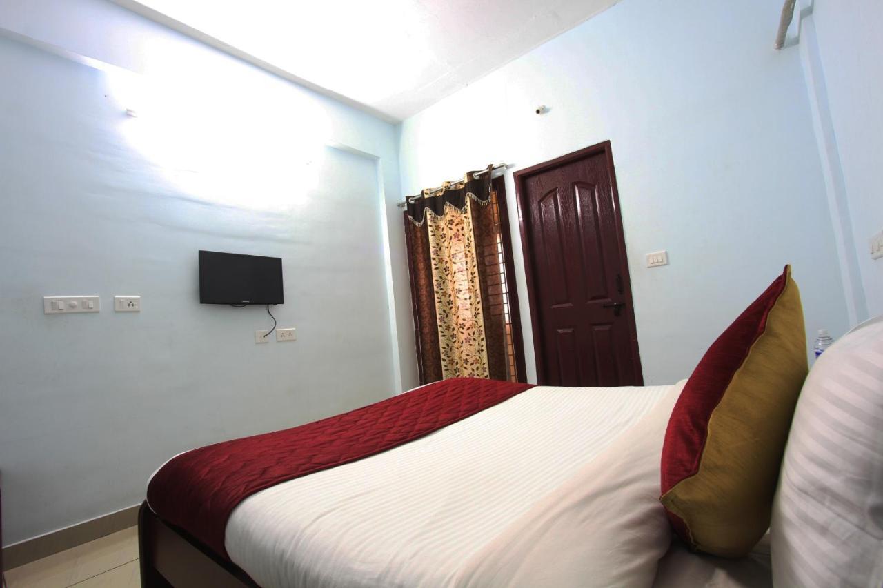 Lakshana Service Apartment - Big Temple 坦贾武尔 外观 照片